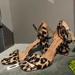 Old navy NWTs leopard heels